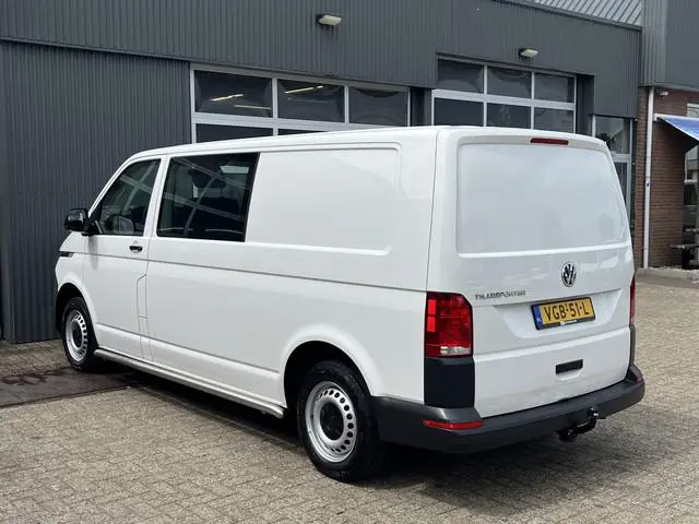 Volkswagen Transporter 2.0 TDI L2H1 DC 150pk Airco Cruise controle Trekhaak 2500kg trekgewicht Apple...