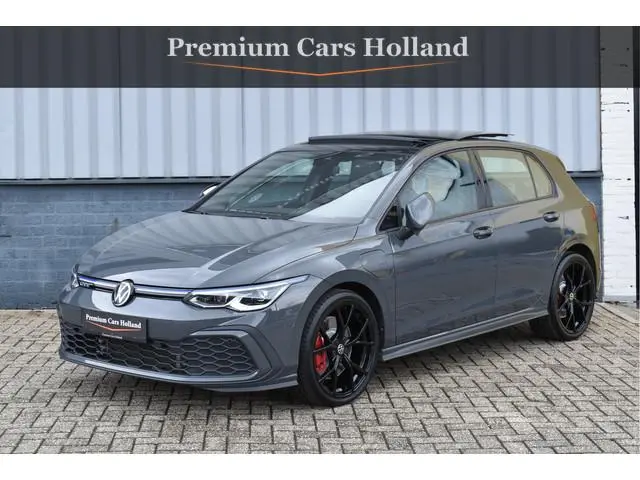 Volkswagen Golf 1.4 eHybrid GTE 245 Pk Vol Leder Pano IQ Light ACC Trekhaak 19 Inch