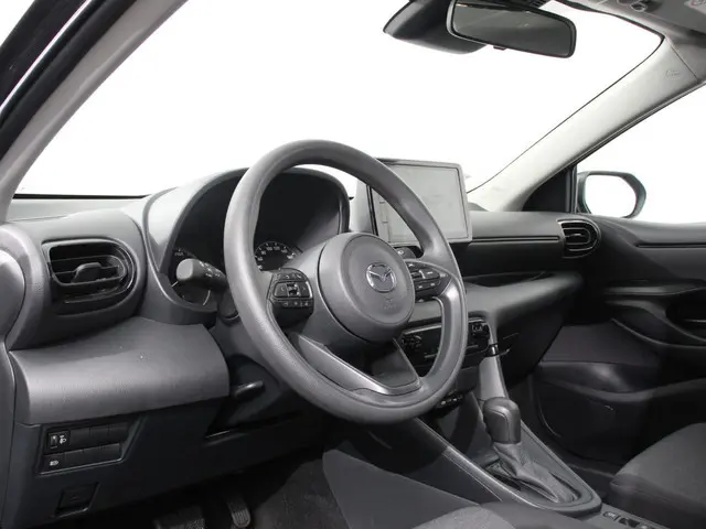 Mazda 2 Hybrid 1.5 Automaat Prime-line | Airco | Adaptieve cruise control | Achteruitrijcamera | Lan...