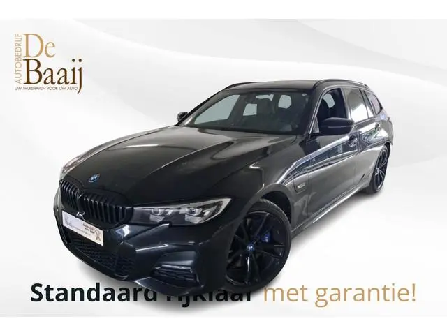 BMW 3-serie Touring 320e M Sport | Half leer | 19" Licht metaal | Wordt verwacht