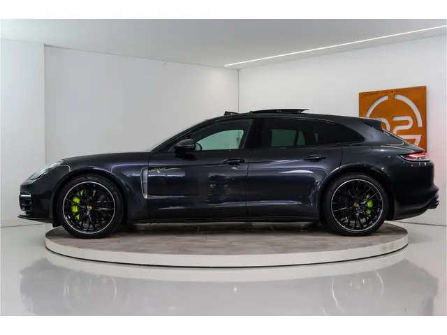 Porsche Panamera Sport Turismo 2.9 4 E-Hybrid Platinum Edition 462PK | Pano | Bose | Sfeer | Memory...