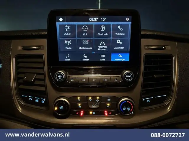 Ford Transit Custom 2.0 TDCI 131pk L2H1 Euro6 Airco | LED | Apple Carplay | Cruisecontrol | 2800kg T...