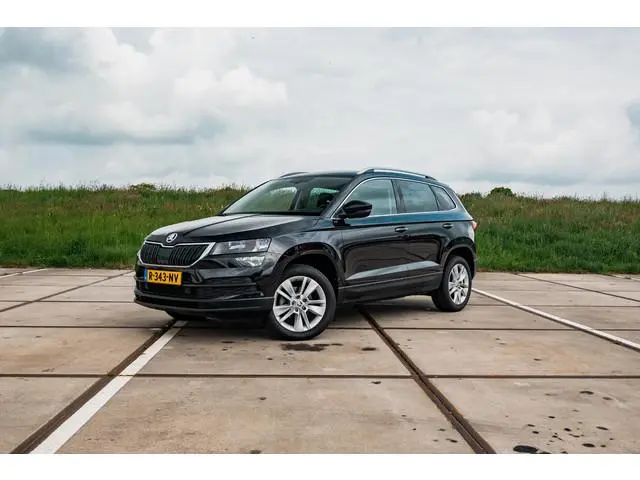Skoda Karoq 1.5 TSI ACT Style | TREKHAAK | CAMERA | SUNSET | 17" LM VELG | ALL SEASON BANDEN