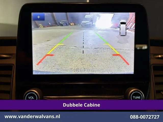 Ford Transit Custom 2.0 TDCI 130pk L2H1 Dubbele Cabine Euro6 Airco | 6-Zits | Camera | Apple Carplay...