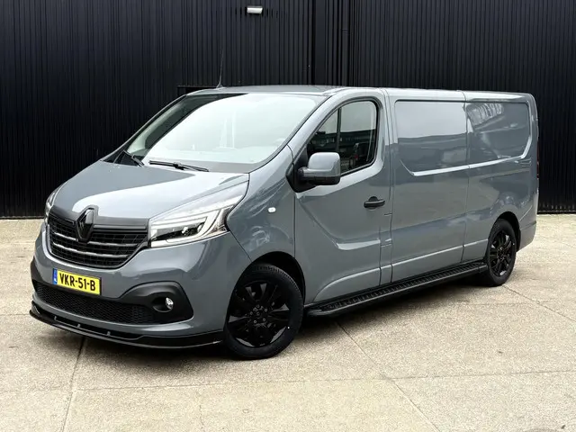Renault Trafic 2.0 dCi 170pk EDC L2H1 Black Edition | BW LEASE EDITION | MARGE | SPOILERS | STEPS |...