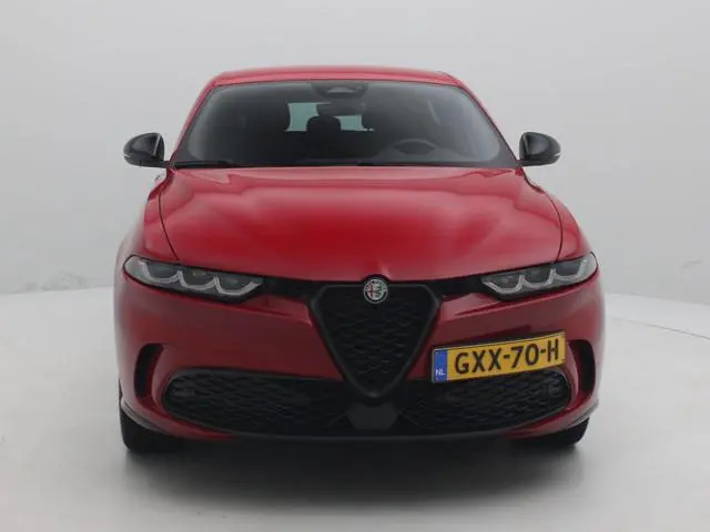 Alfa Romeo Tonale 1.5T Hybrid Veloce | 20'' LM. Velgen | Lederen bekleding | Adaptive Cruise Control...
