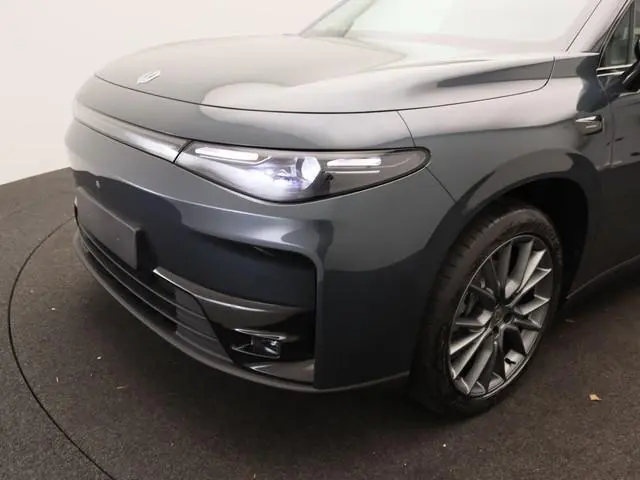 Leapmotor C10