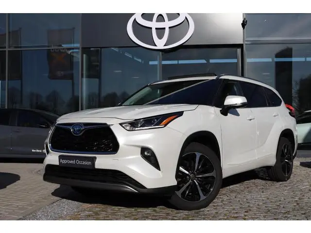 Toyota highlander