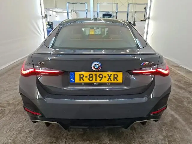 BMW i4 M50 High Executive 84 kWh Panodak Harman-Kardon Laser M-Tech Sportstoelen Vernasca-Leder