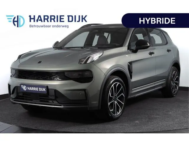 Lynk & Co 01