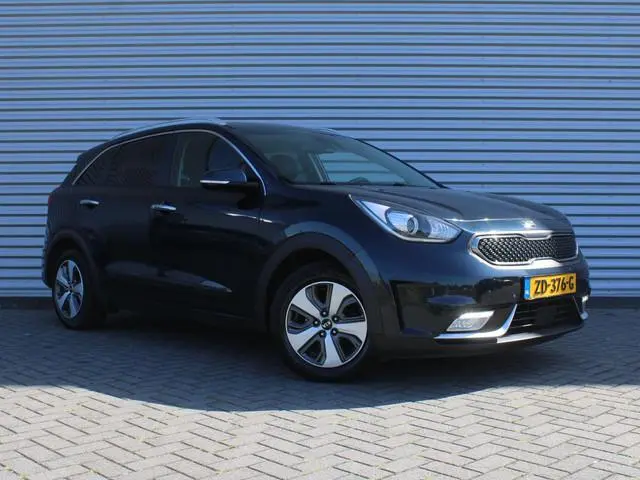 Kia Niro 1.6 GDi Hybrid DynamicPlusLine | Stuur-/stoelverwarming | Camera | Leer | Navi | Clima | Cr...