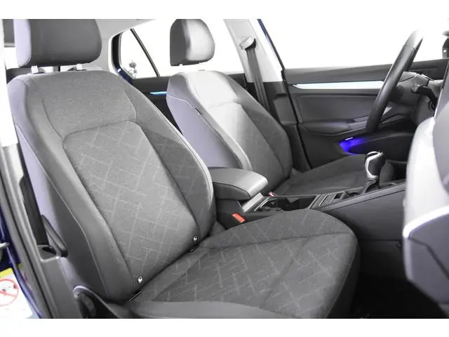 Volkswagen Golf Life *1ste Eigenaar*Navigatie*Camera*Carplay*