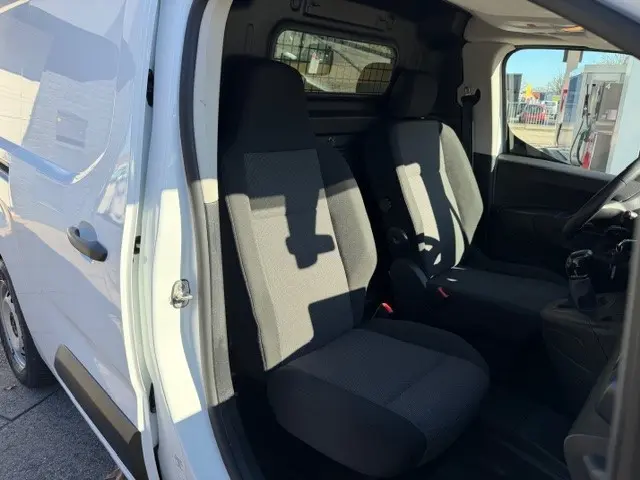 Citroën Berlingo 1.5 BlueHDI Club XL AIRCO I NAVI I LANGE UITVOERING I 1e EIGENAAR I COMPLETE ONDERH...