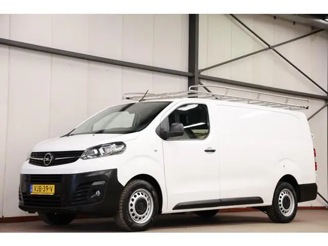 Opel Vivaro 2.0 CDTI L3H1 LANG IMPERIAAL TREKHAAK 3PERS