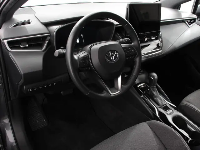 Toyota Corolla Touring Sports Automaat Hybrid 140 Active | Navigatie | Apple Carplay/Android Auto |...