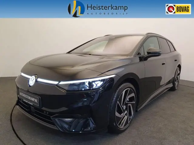 Volkswagen ID.7 Tourer Pro S 86 kWh 286pk Wegklapbare trekhaak, Warmtepomp, 360 camera