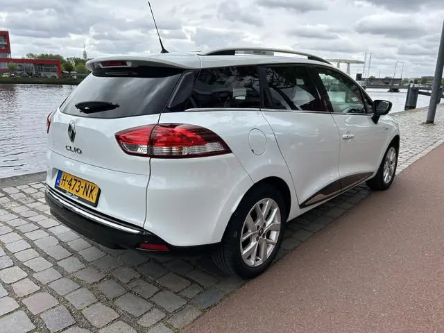 Renault Clio Estate 0.9 TCe Limited navigatie airco/ecc keurige auto