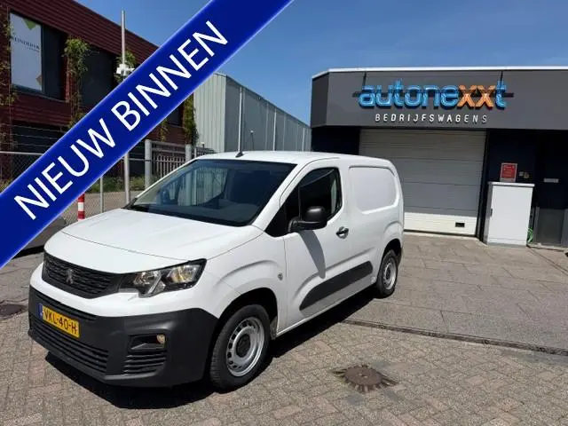 Peugeot Partner 1.2 PureTech Premium AIRCO I NAVI I PDC I MULTIMEDIA I 1e EIGENAAR I COMPLETE ONDERH...