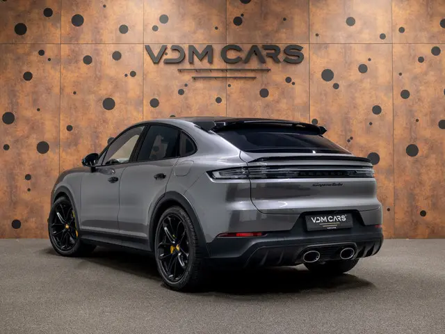 Porsche Cayenne Coupé 4.0 Turbo E-Hybrid GT | Burmester | Achterasbest. | HUD | Nachtzicht | 18-weg...