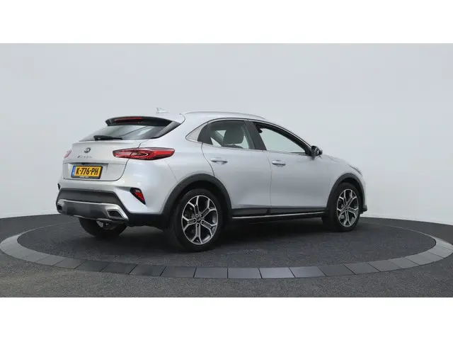 Kia XCeed 1.0 T-GDi Dynamic Line | Navigatie | Achteruitrijcamera |