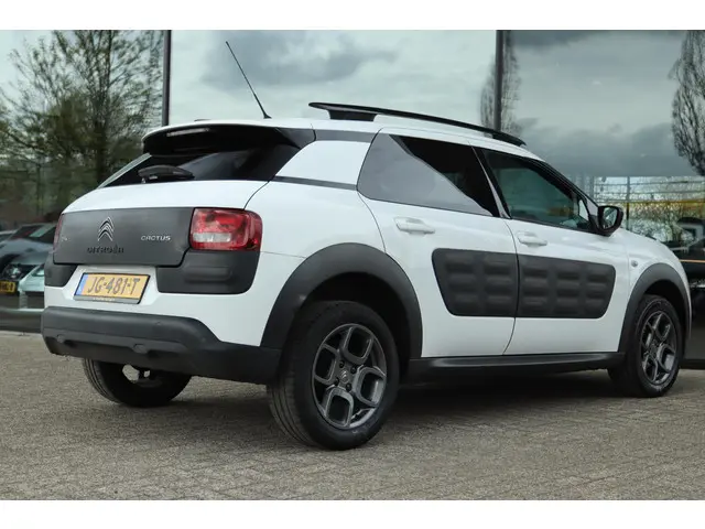 CITROEN C4 CACTUS 1.2 PT SHINE | CRUISE | CLIMATE | NAVI | PDC | LMV