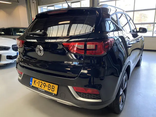 MG ZS EV
