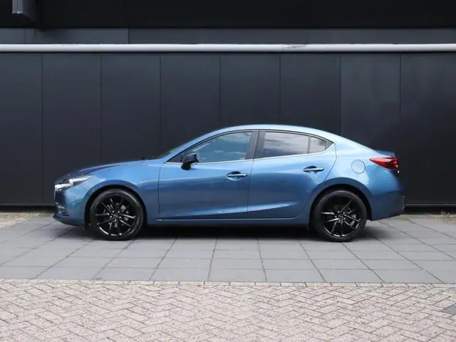 Mazda 3 2.0 SkyActiv-G 120 SkyLease+ | STOEL/STUURVERW. | HEAD-UP | CAMERA | NAVI | CRUISE |