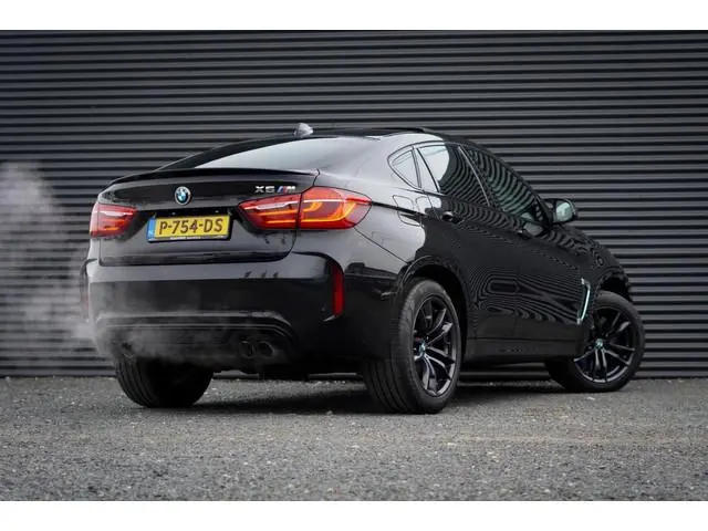BMW X6 M Black Fire Edition / Schuifdak / Gelimiteerd / Uniek