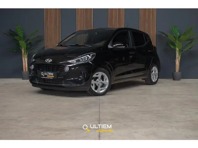 Hyundai i10 1.0 Comfort Smart | Lage KM, Camera, CarPlay