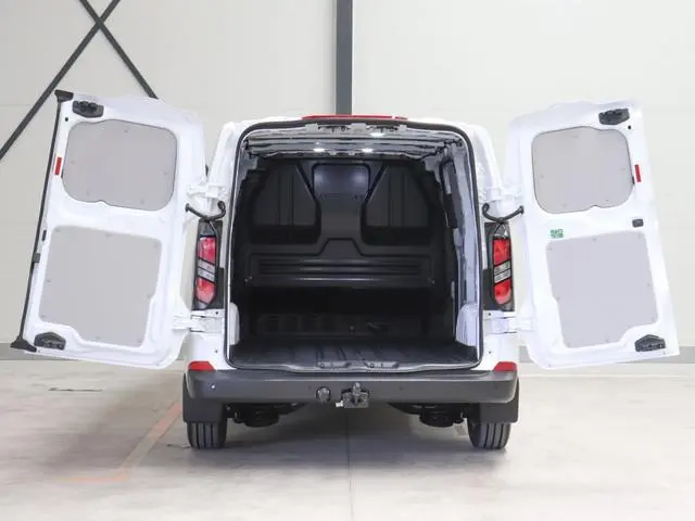 Ford Transit Custom 300 2.0 TDCI L2H1 Trend NM Automaat Airco Navi Cruise PDC Camera
