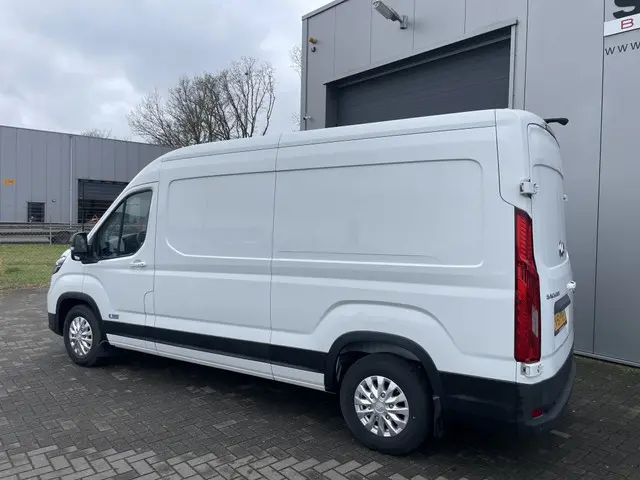 Maxus eDeliver 9 L3H2 72 kWh