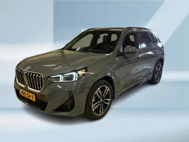 BMW X1 xDrive30e M Sportpakket | H&K | Driving Assistant Professional | Elek. Trekhaak