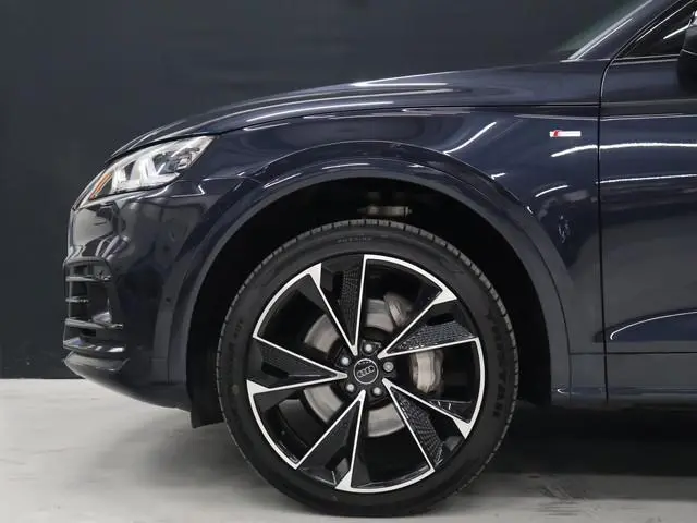 Audi Q5 55 TFSI e quattro Competition [PANORAMADAK, APPLE CARPLAY, ANDROID, 360 CAMERA, ELEKTRISCHE...