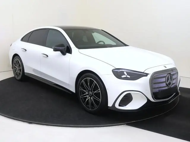 Mercedes-Benz C-klasse 400 4MATIC Launch Edition 94 kWh Dakverlichting - Rijassistentiepakket Plus -...