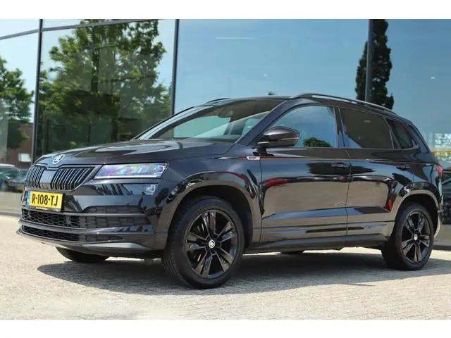 SKODA KAROQ 1.5 TSI ACT STYLE SPORTLINE DSG AUT. | LED | CARPLAY | CRUISE | CLIMATE | ELEK. TREKHAAK...