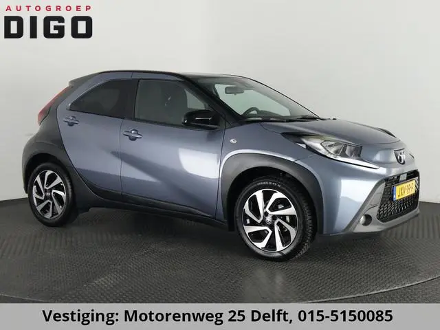 Toyota Aygo X 1.0 VVT-i PULSE PACK BI-TONE GARANTIE 3-2035! CARPLAY NAVI.STOELVERWARMING. ADAPTIVE C...