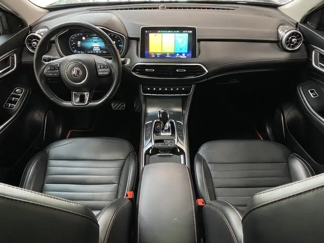 MG EHS 1.5 TGDI Luxury Pano /Stoelverwarming /Apple Carplay