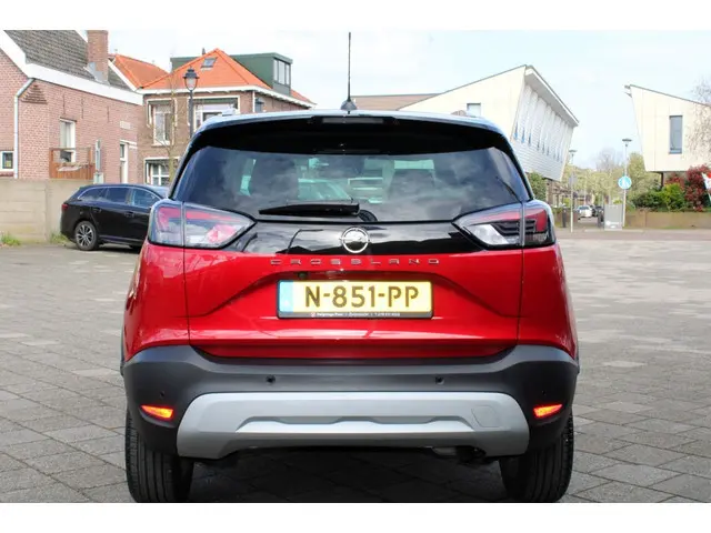 Opel Crossland 1.2 Turbo Elegance