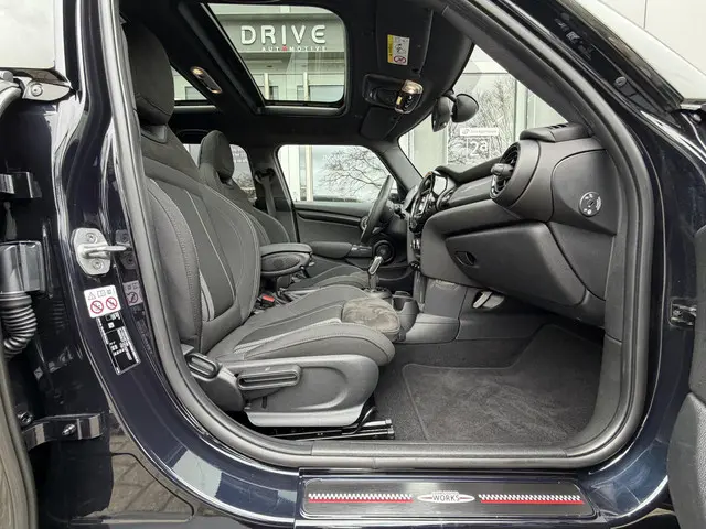 Mini Mini 1.5 Cooper Dalston Edition JCW|Pano|H/K|Enigmatic Black