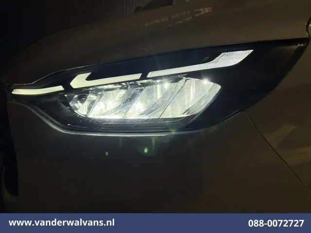 Ford Transit Custom 2.0 TDCI 136pk L2H1 Euro6 Airco | Camera | LED | Apple Carplay | Cruisecontrol |...