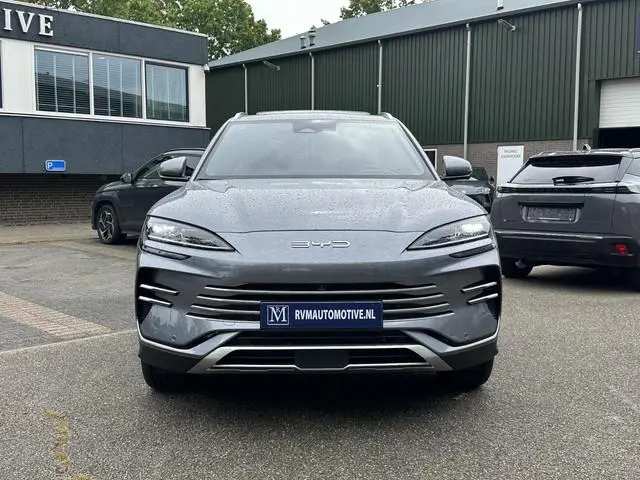 BYD SEAL U