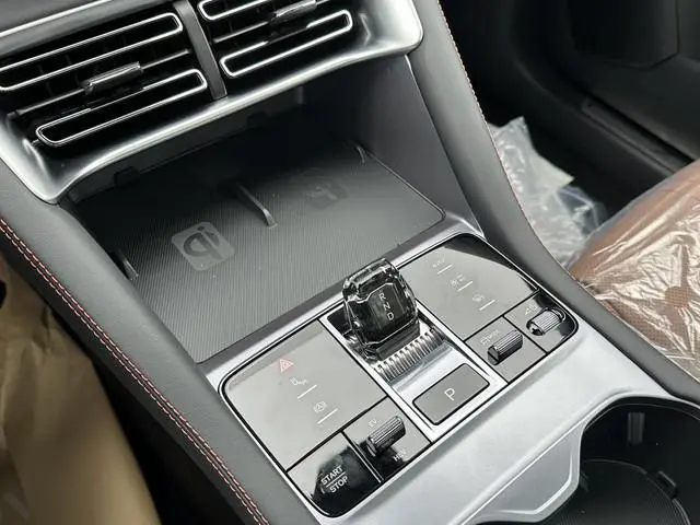 BYD SEAL U