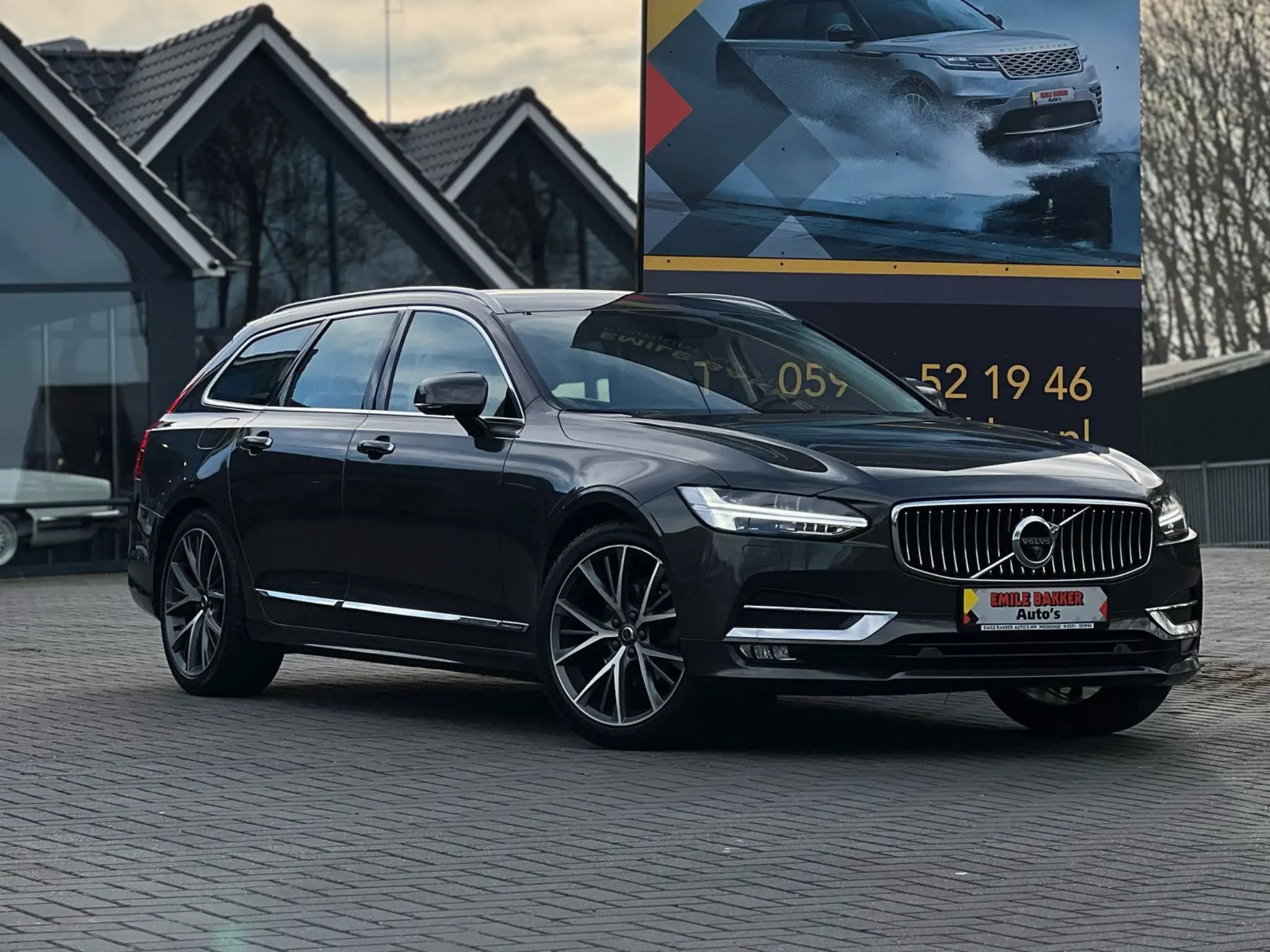 volvo-v90