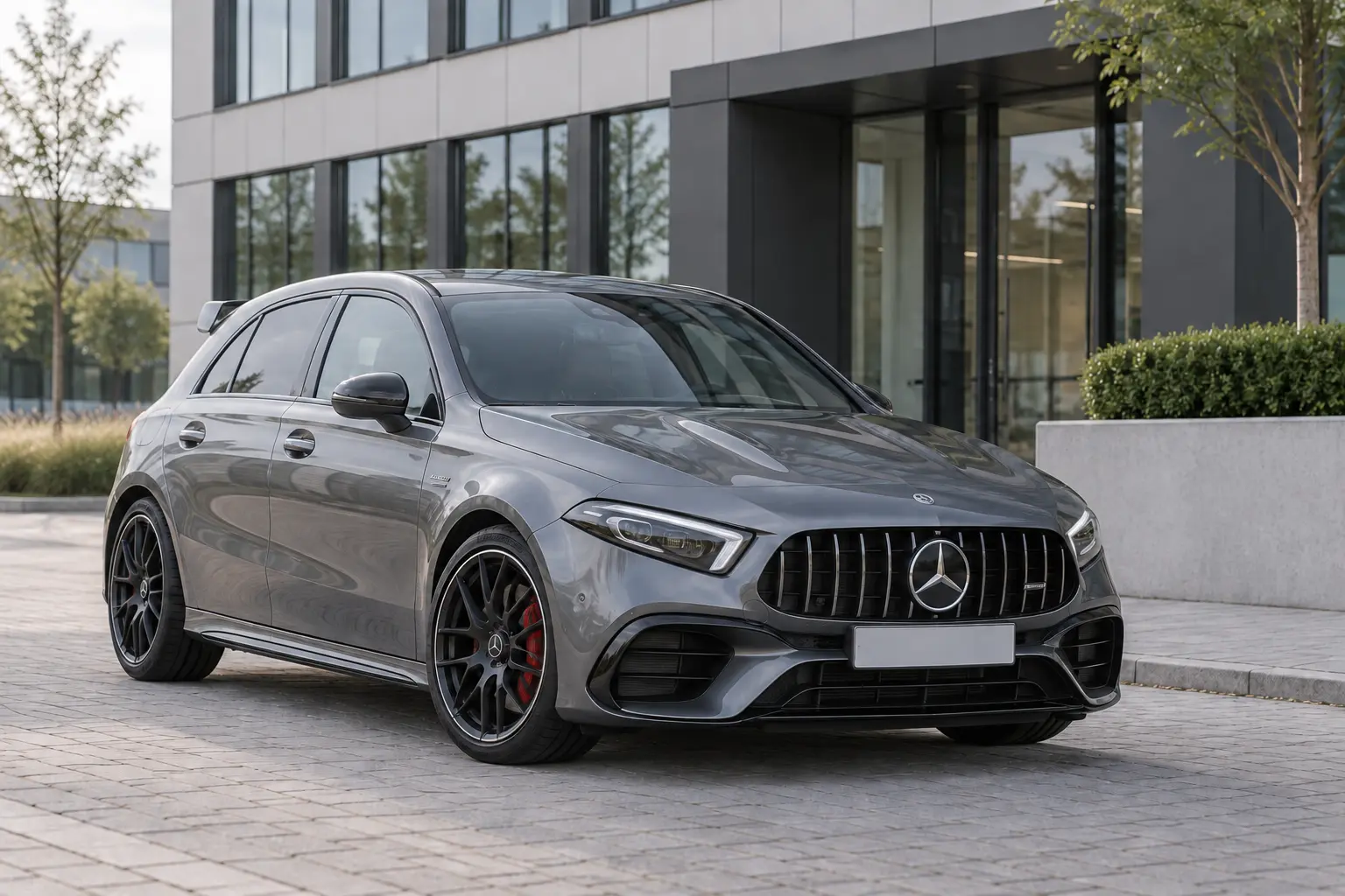 Mercedes-AMG A 45: compacte hatchback met tot 421 pk