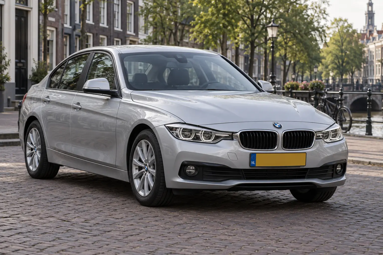 BMW 316i of 318i: dezelfde klasse, verschillende motoren