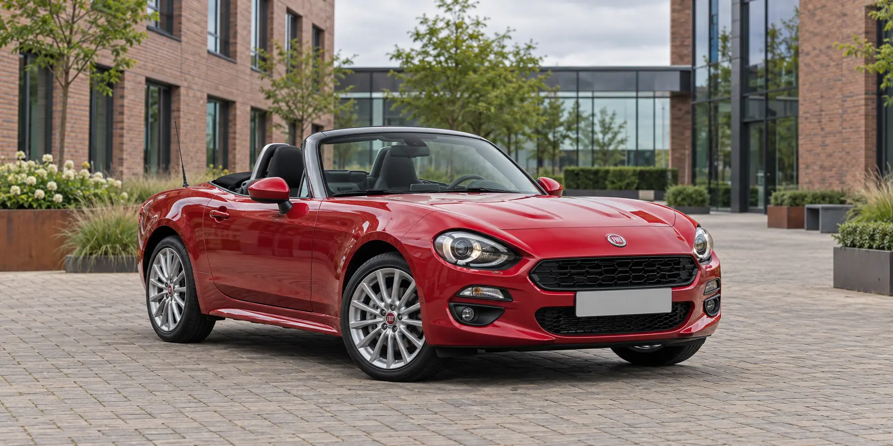 Fiat 124 Spider: handgeschakeld of automaat voor jouw open ritten?