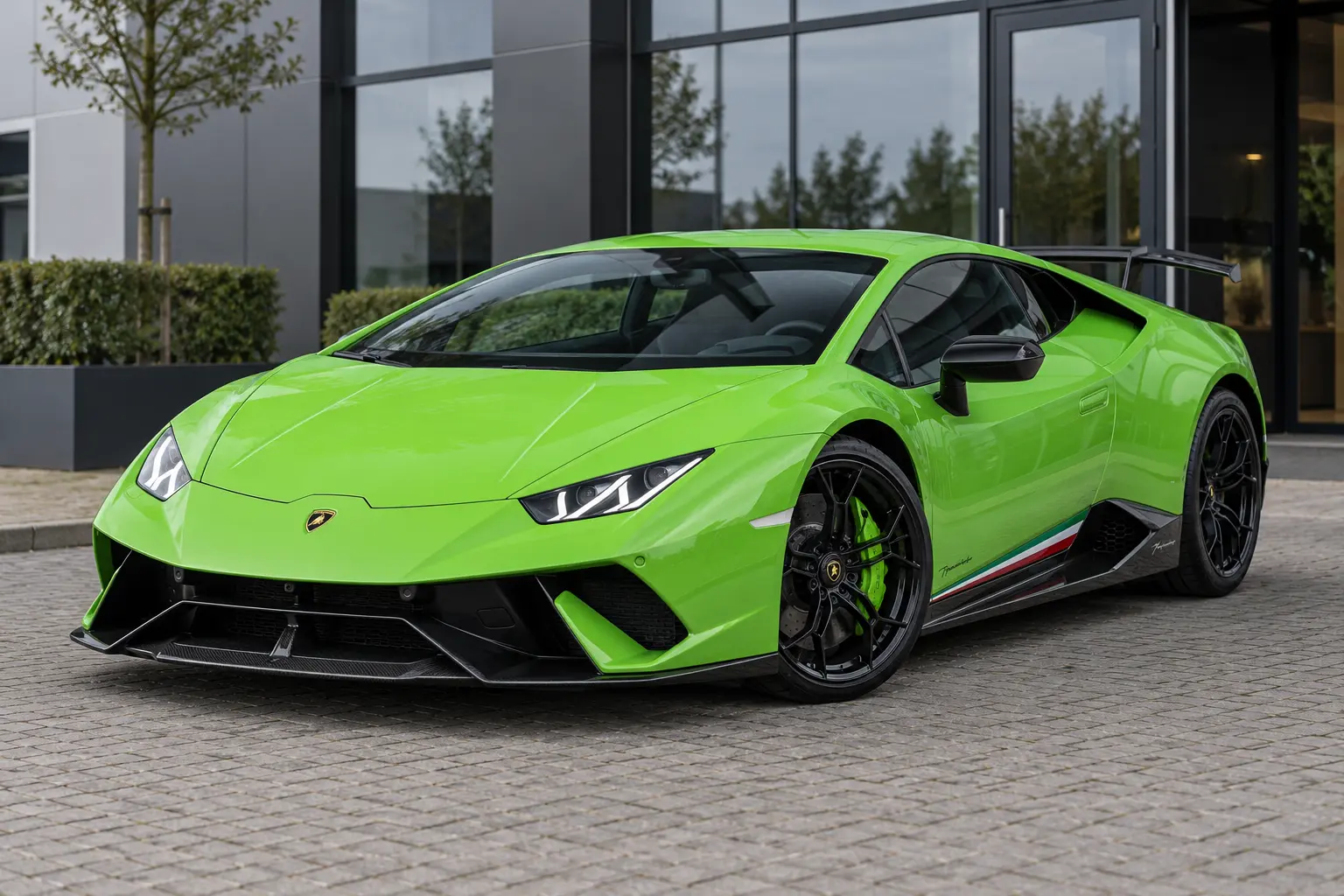 huracan-performante-v1