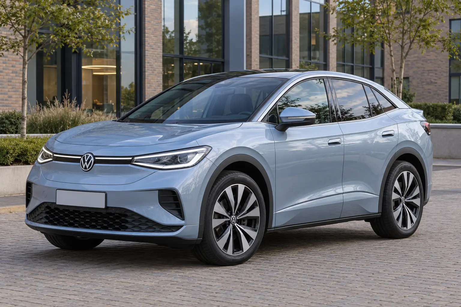Lichtblauwe Volkswagen ID.5 van voren