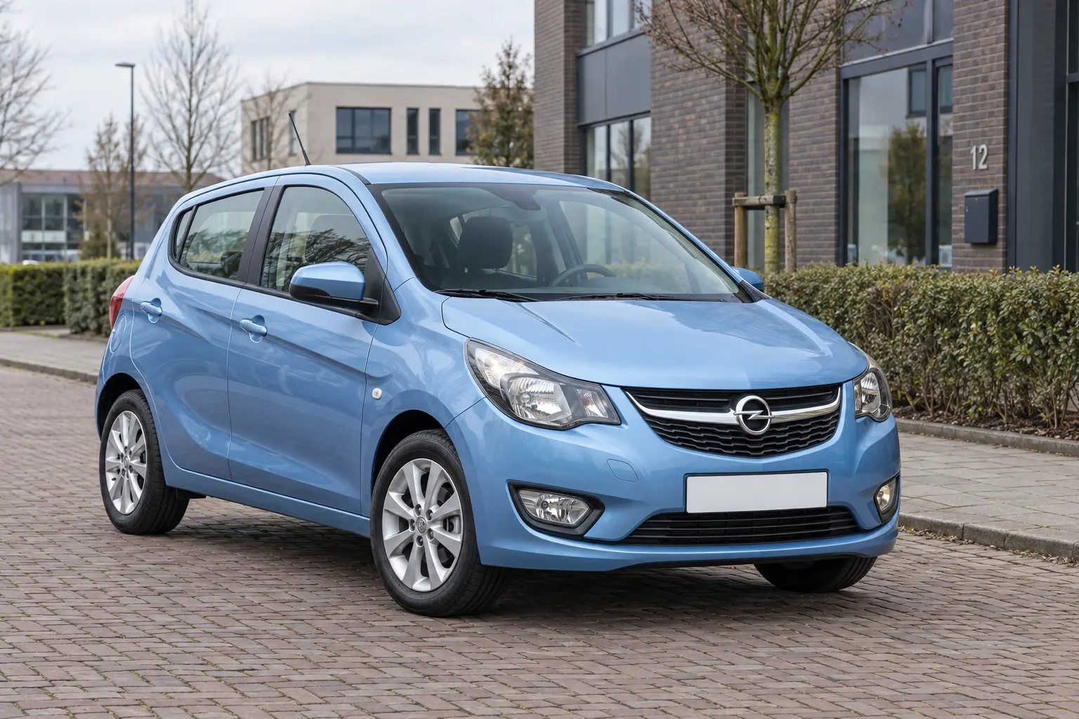 Opel KARL: handgeschakeld of Easytronic, met of zonder Rocks-aankleding