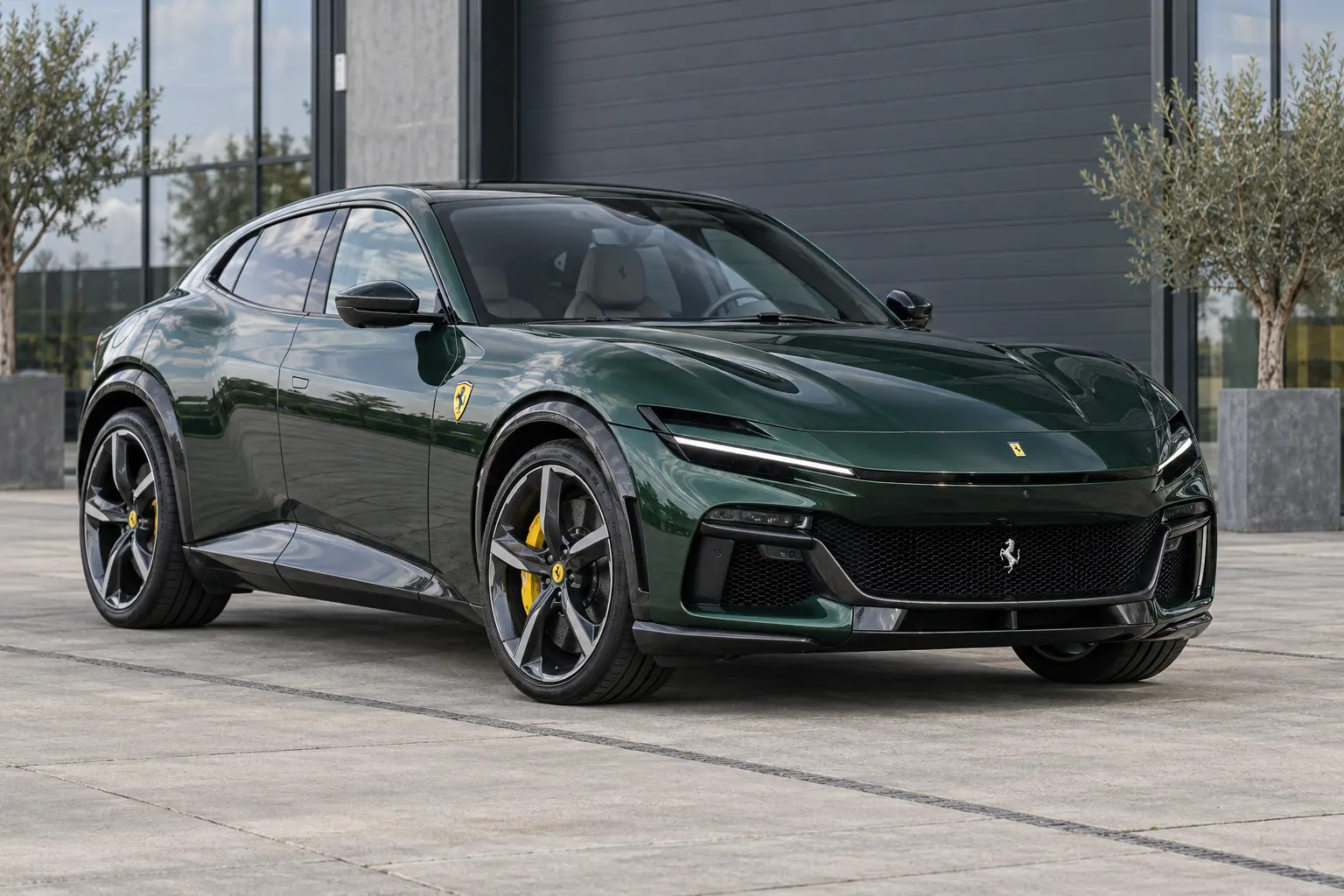 Ferrari Purosangue V12: vier afzonderlijke stoelen en bijzondere ondersteltechniek